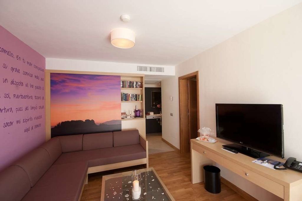 R2 Romantic Fantasia Dreams & Suites Hotel 7