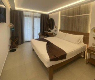 Coral Strand Smart Choice Hotel  12