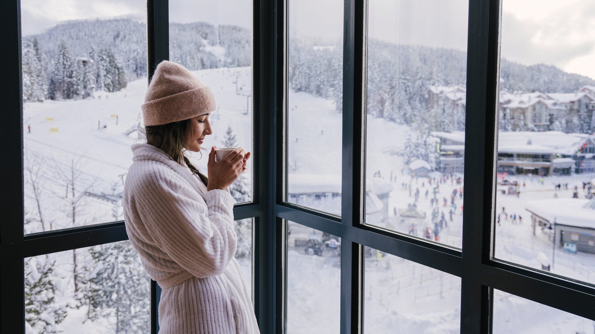 Pan Pacific Whistler Mountainside 11