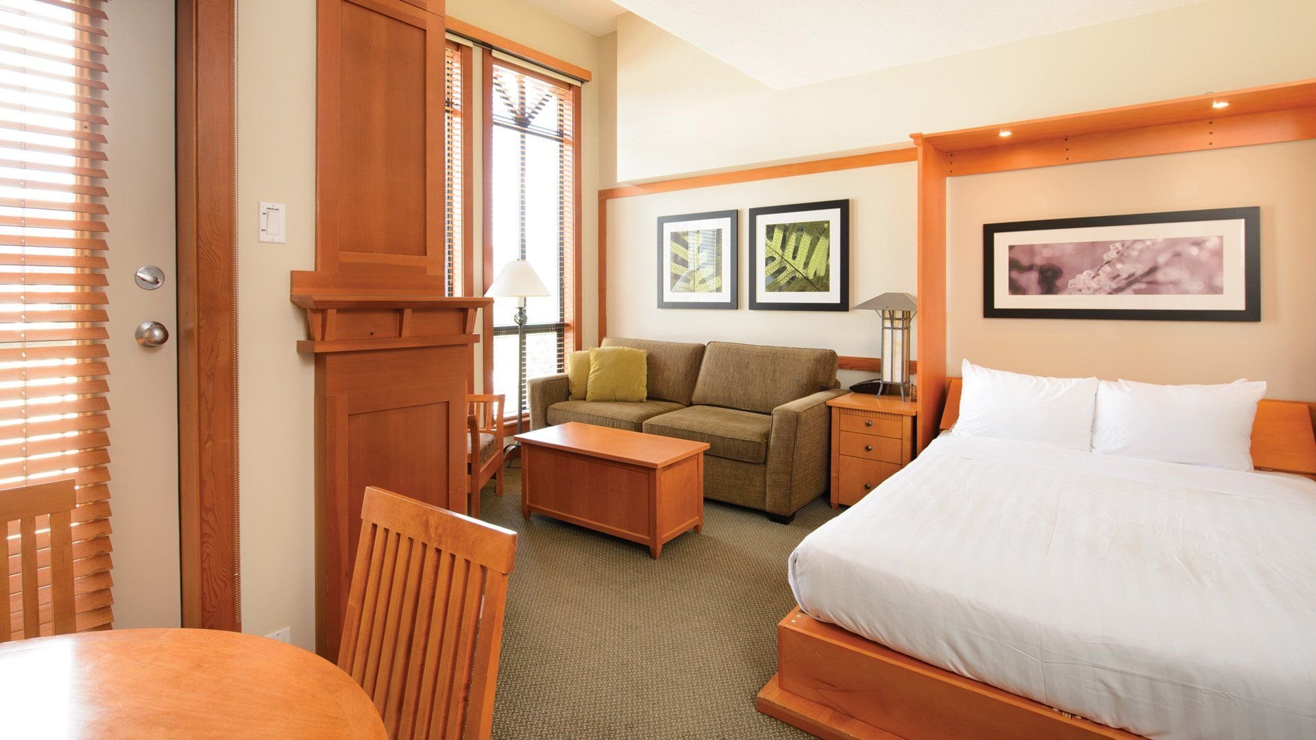 Pan Pacific Whistler Mountainside 7