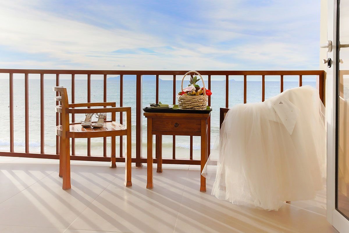 Coral Strand Smart Choice Hotel  13