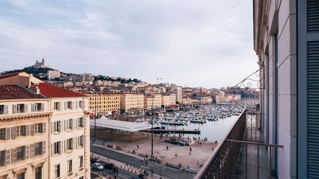 Escale Oceania Vieux Port 12