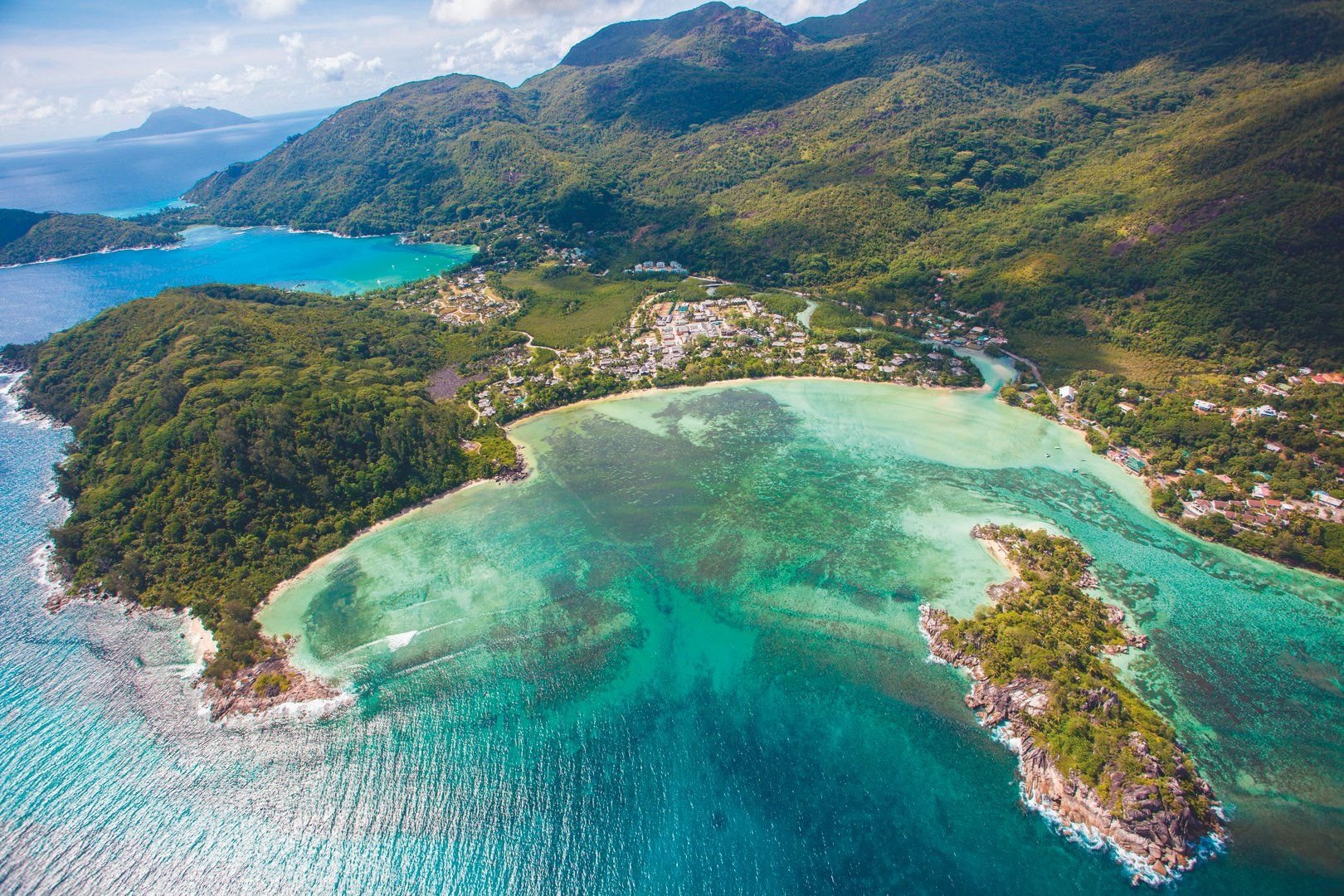 Constance Ephelia 26