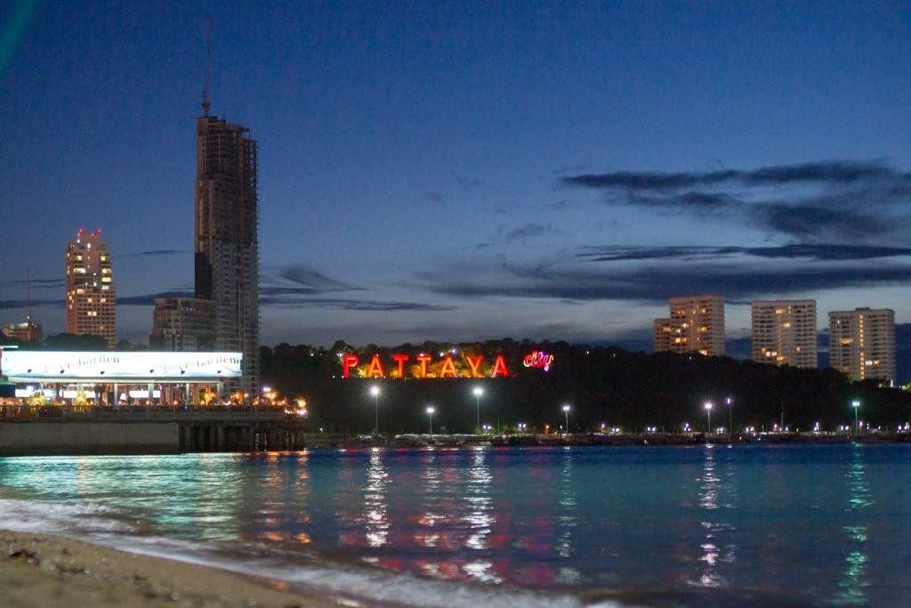 Eastiny Inn Hotel by ZUZU 14