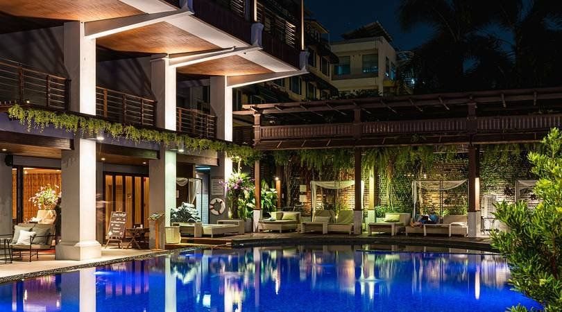 Riva Surya Bangkok 15