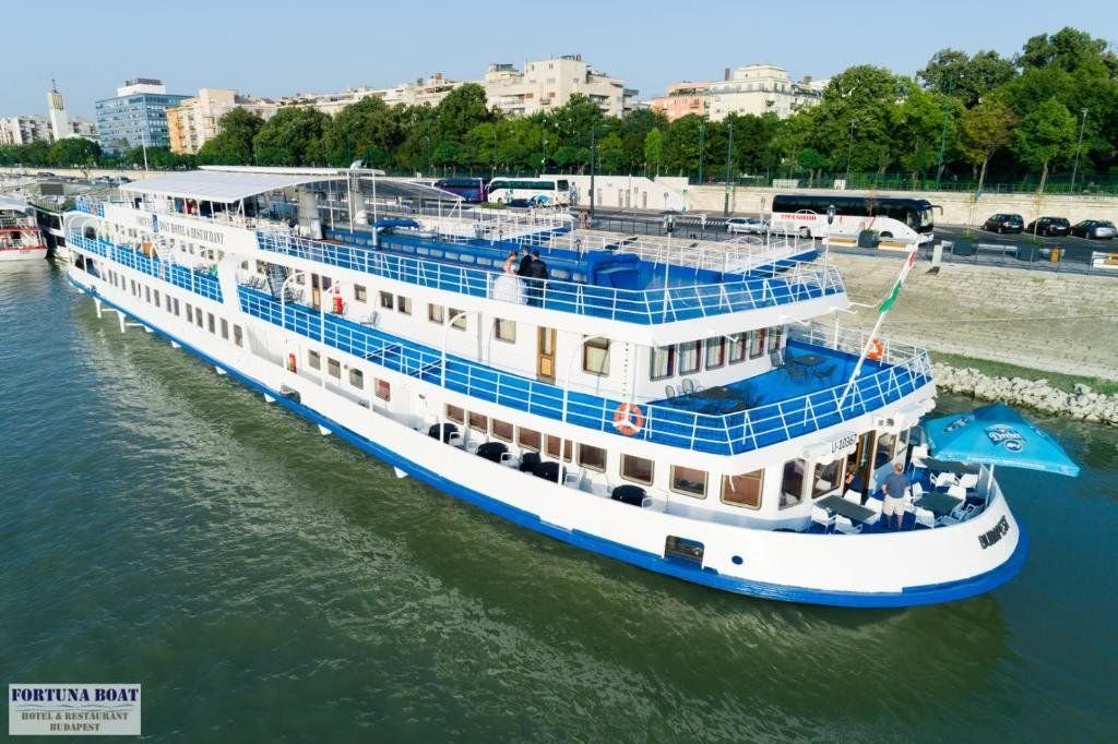 Fortuna Boat Hotel Budapest 1