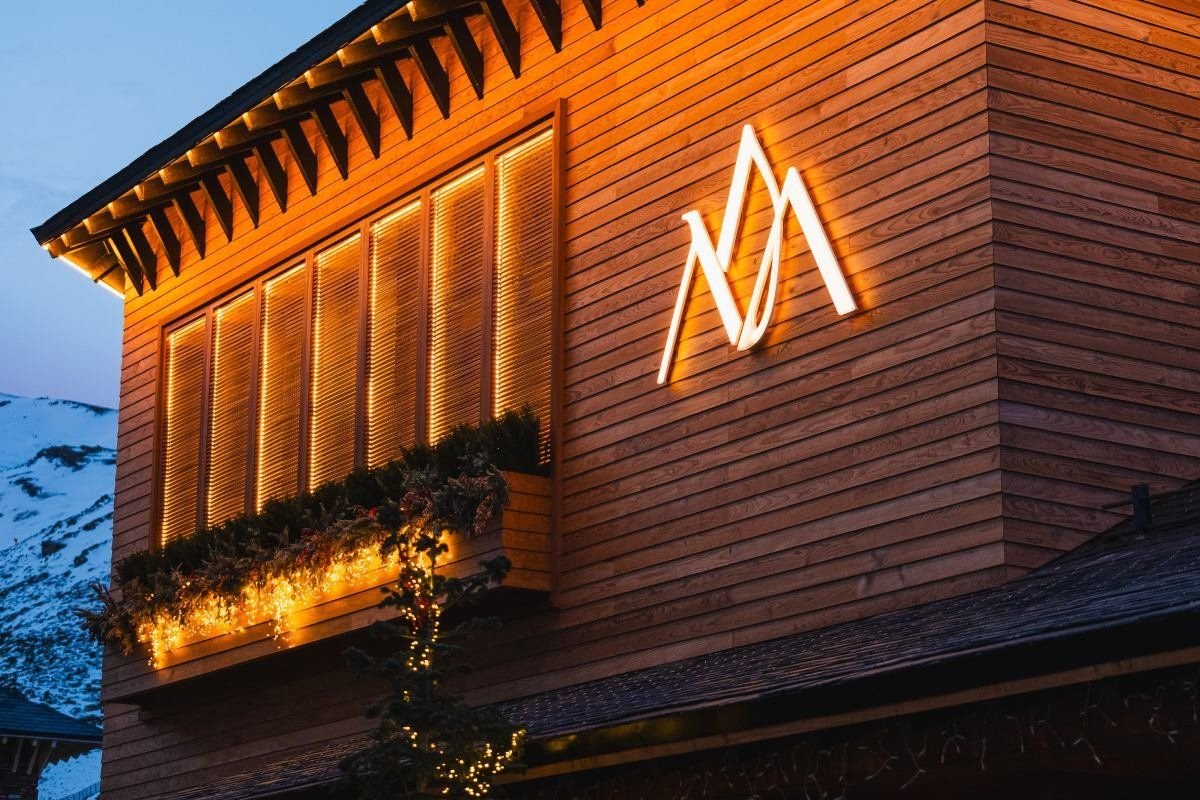 The Mountains Hotel 1