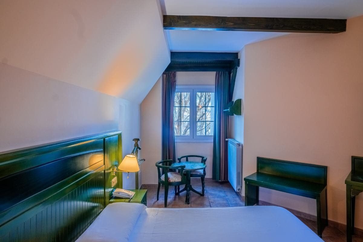 The Mountains Hotel 11