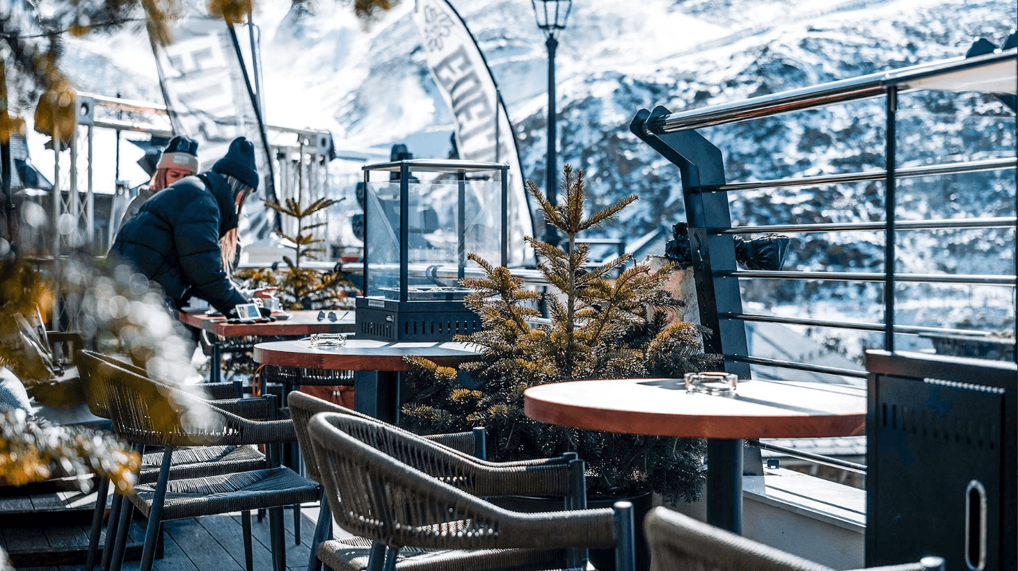 The Mountains Hotel 17