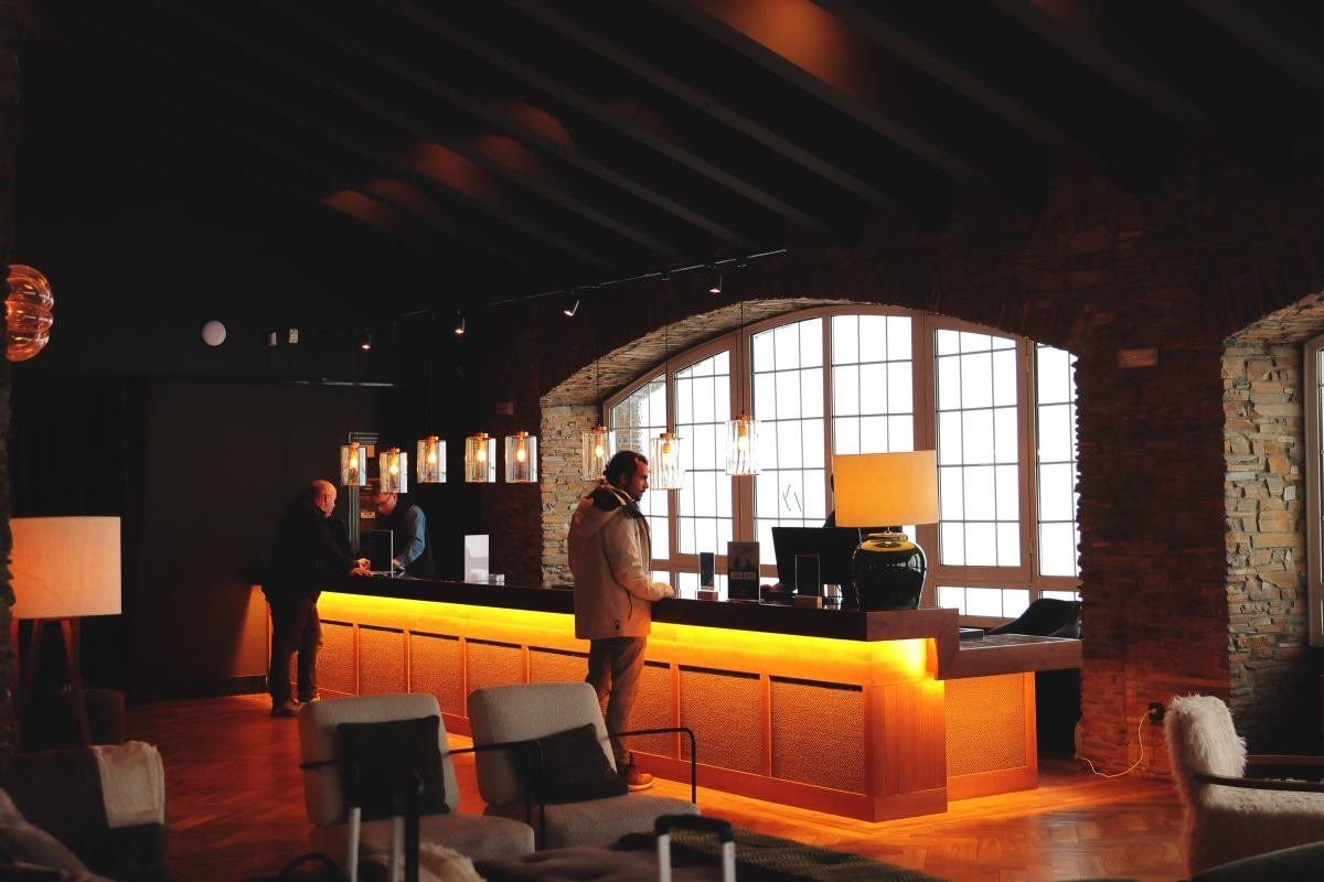 The Mountains Hotel 6