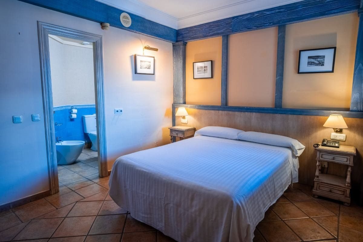 The Mountains Hotel 9