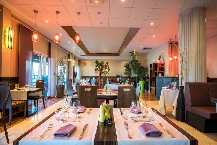 Best Western Plus Hôtel La Marina 18