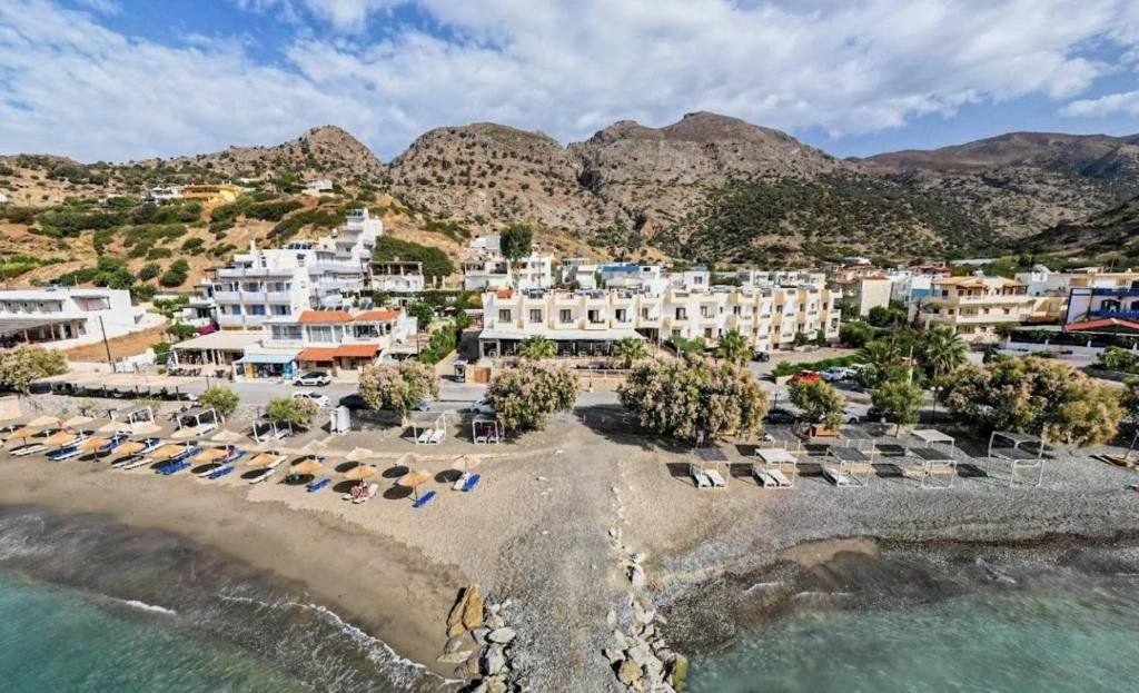 Triton Authentic Cretan 1