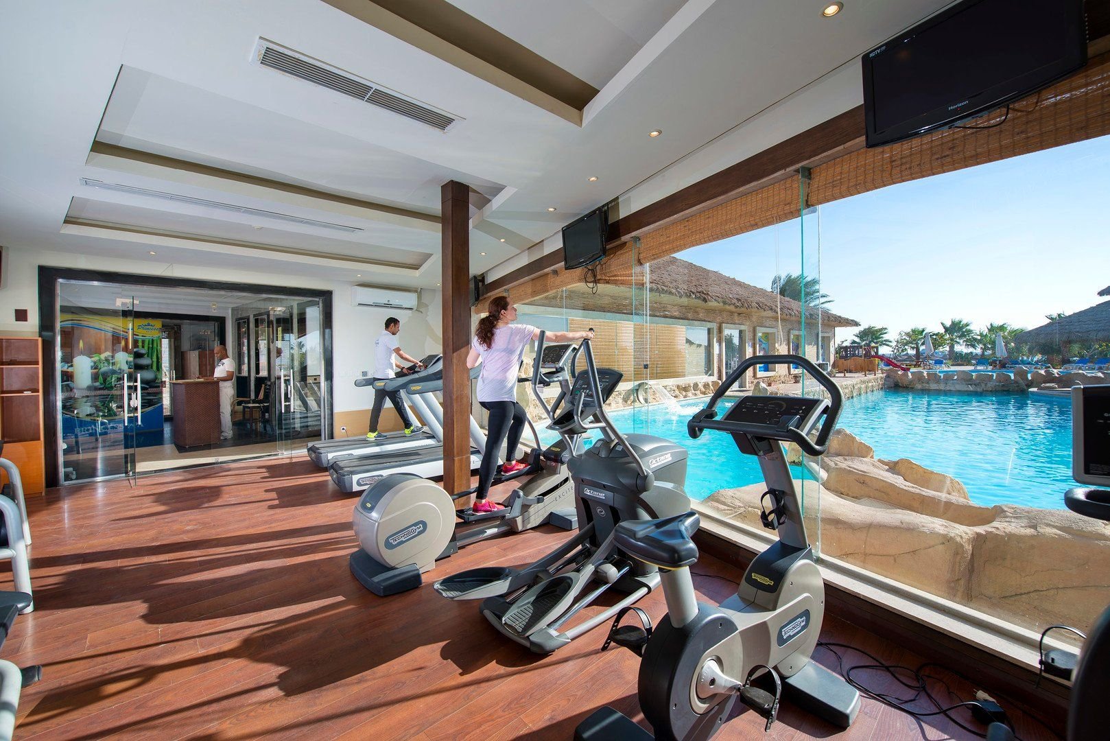 Amwaj Beach Club Abu Soma 57