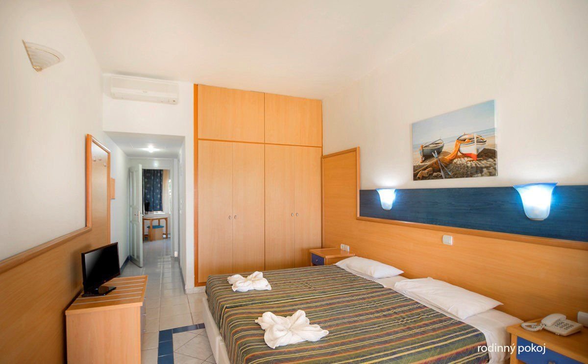 Hotel Eurovillage Achilleas 7