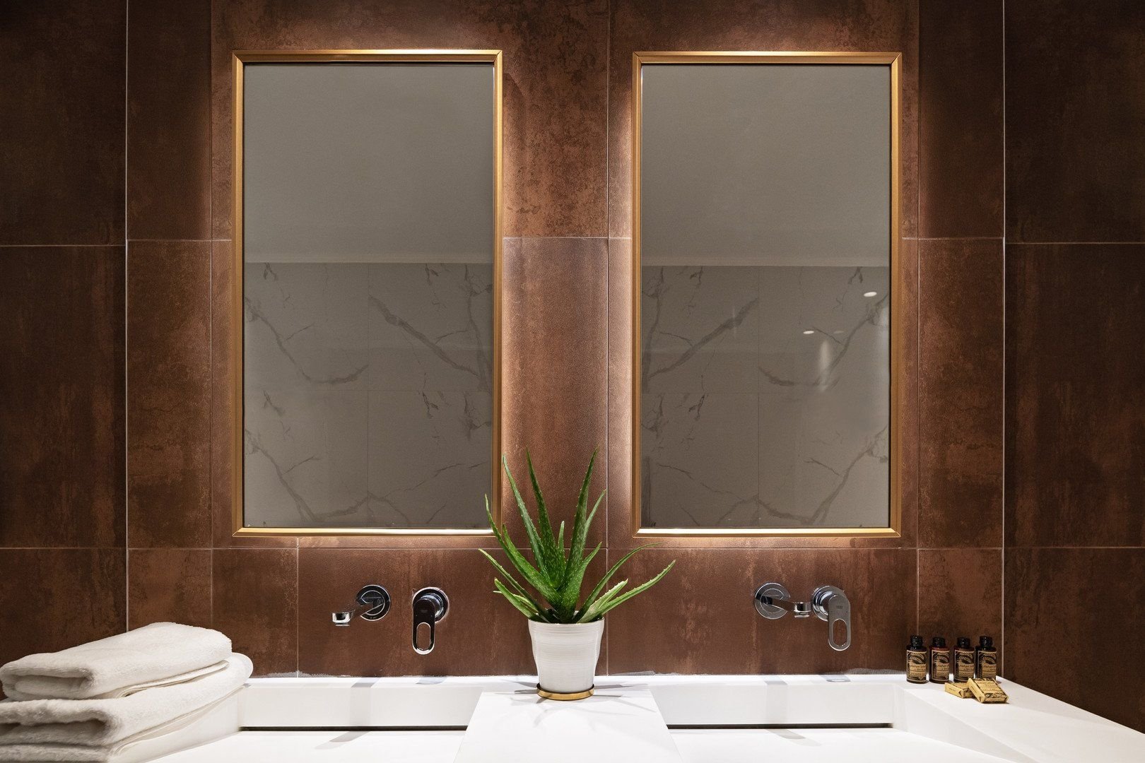 Alexandra Elegance 15