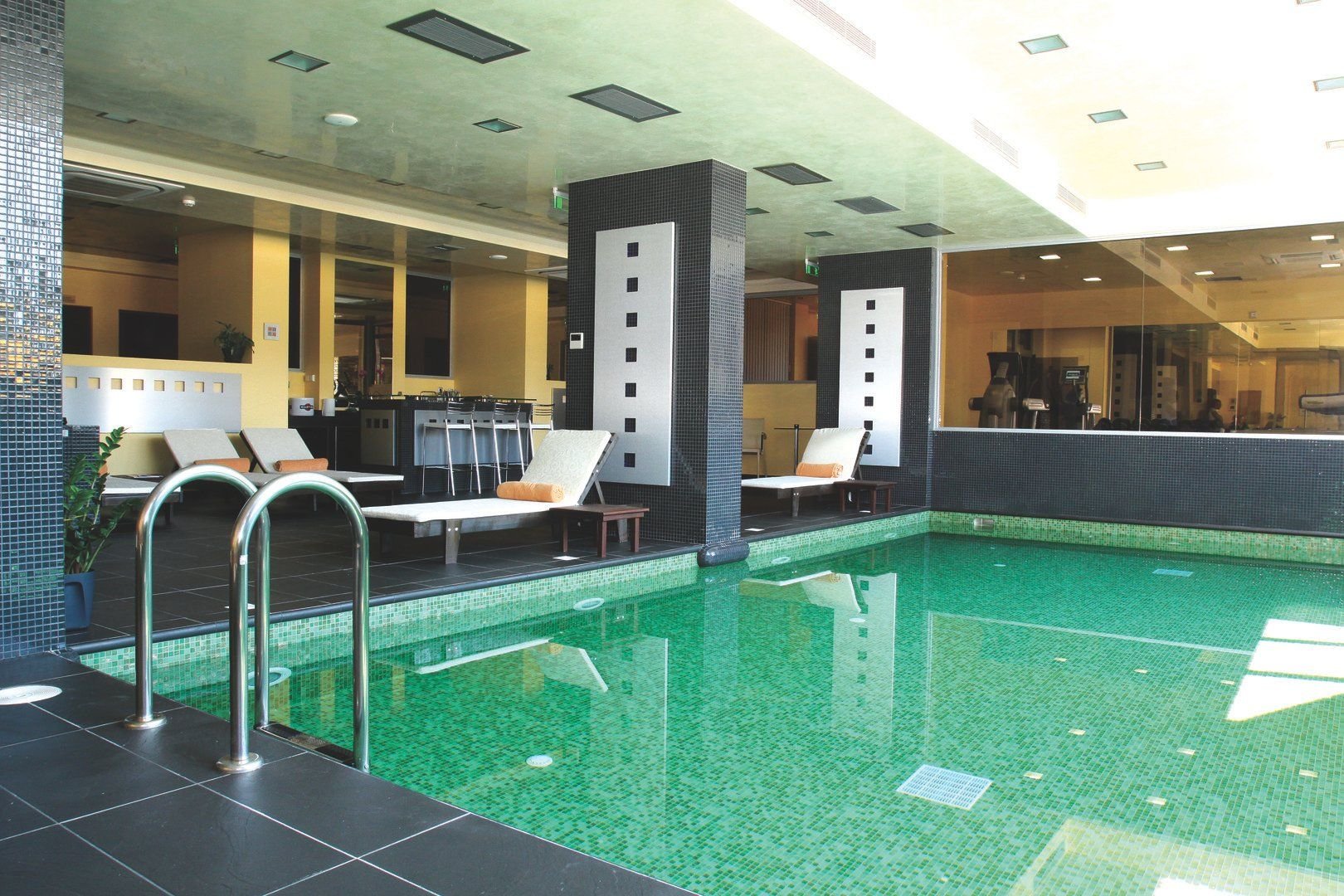 Royal Paradise Beach Resort & Spa 13