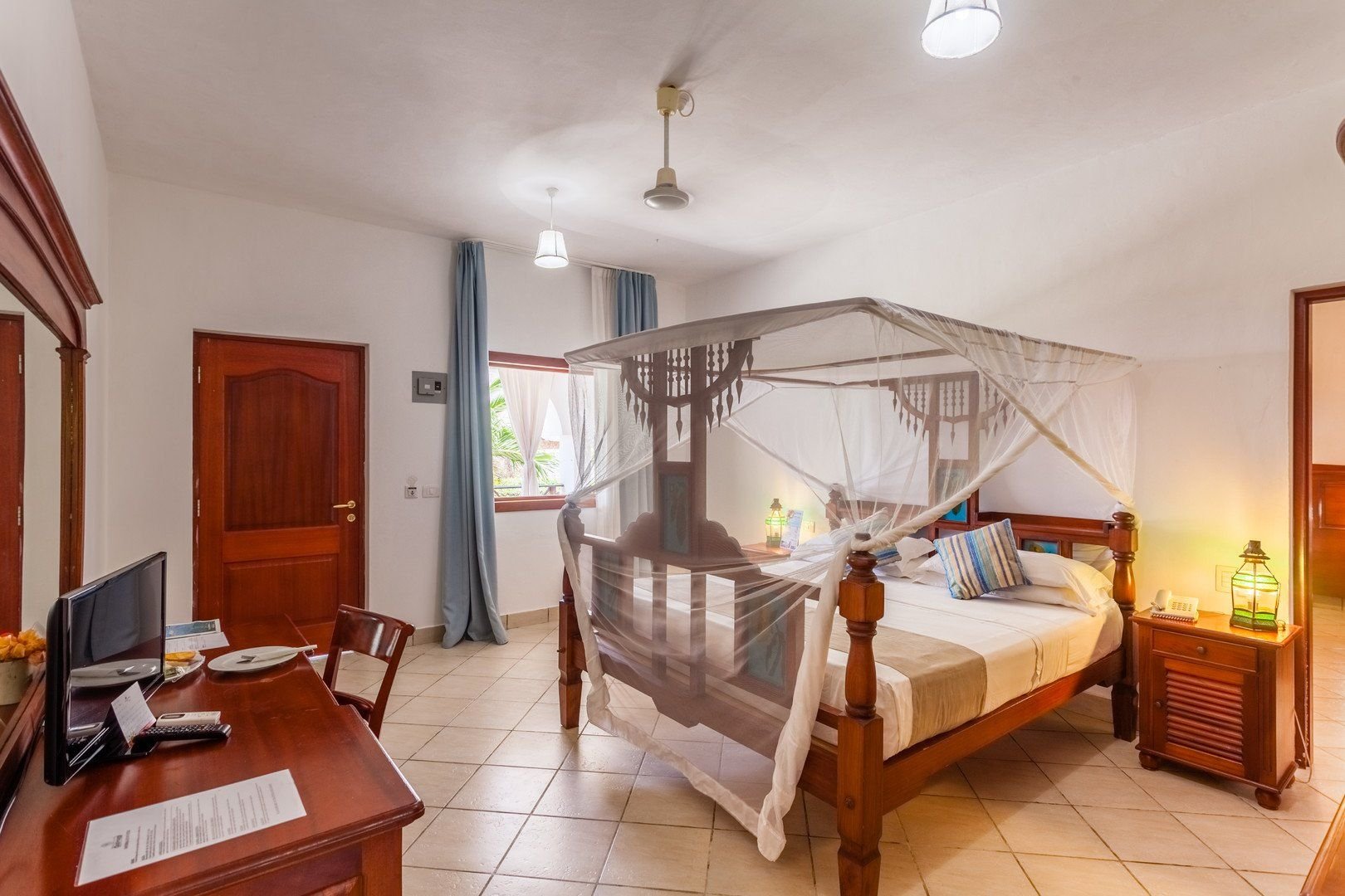 Twiga Beach Resort & Spa 8