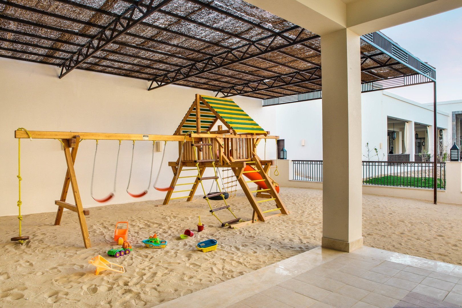 Jaz Crystal, Almaza Bay 27