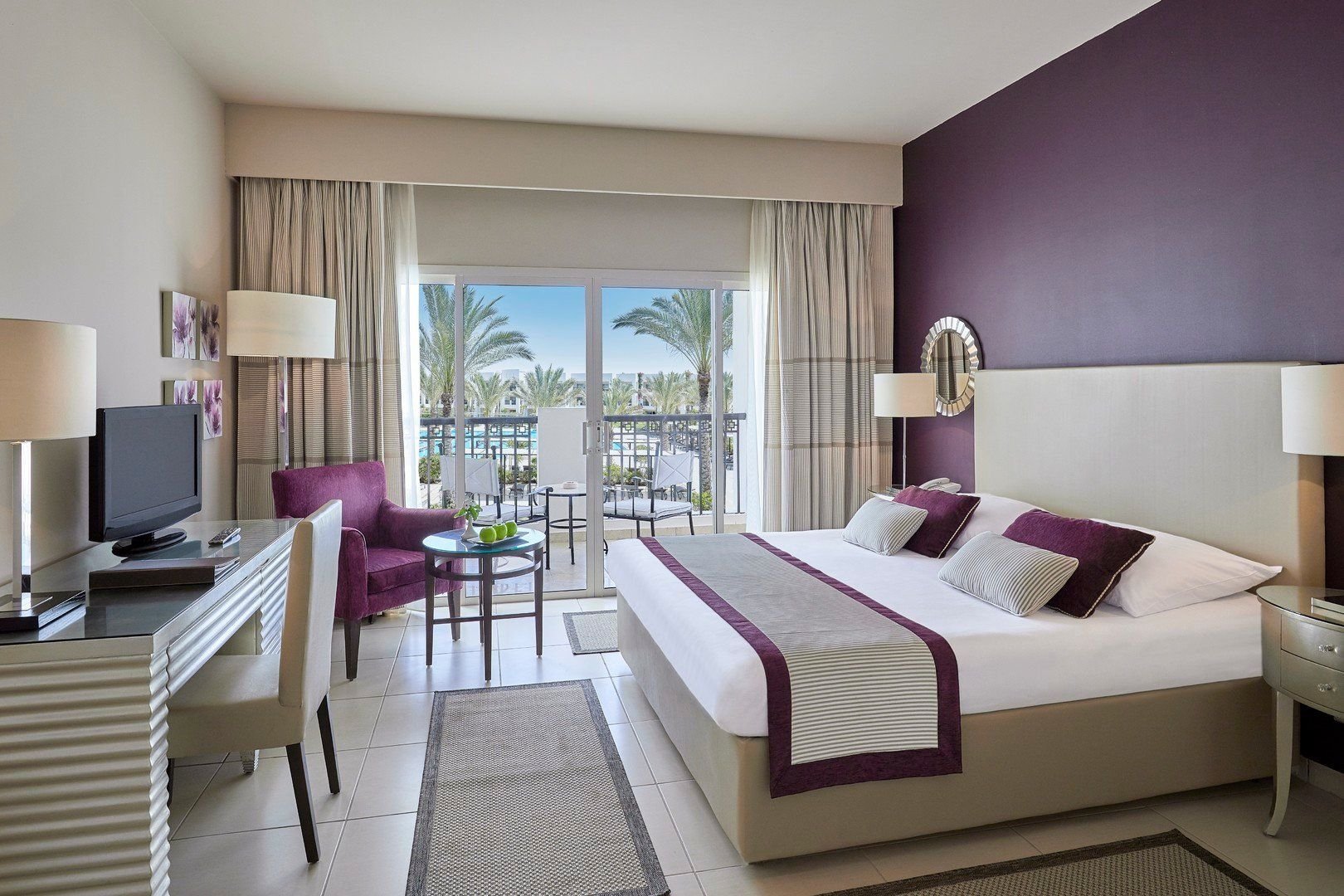 Jaz Crystal, Almaza Bay 5