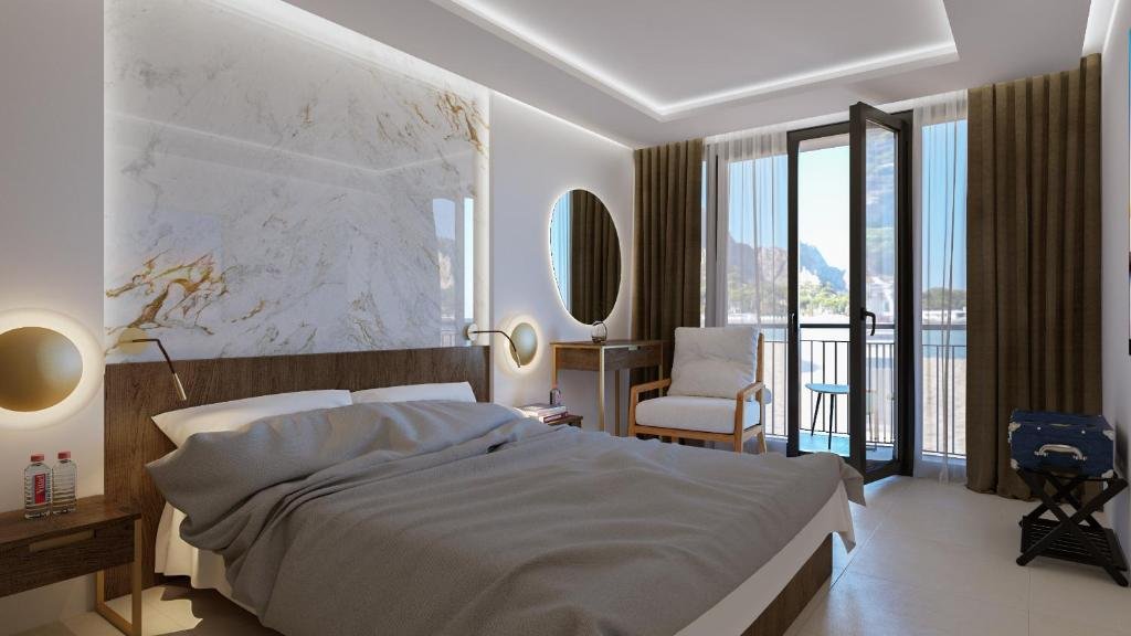 Coral Strand Smart Choice Hotel  14