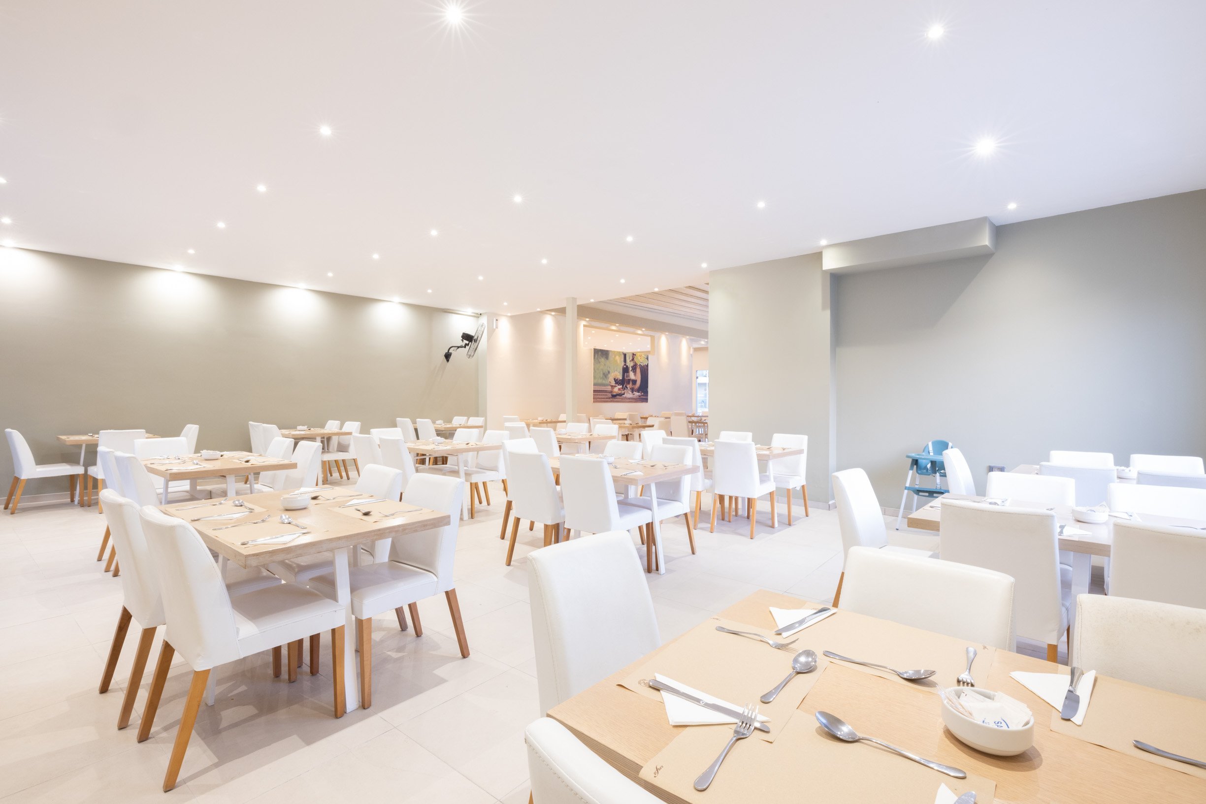 Cameo Beach Resort 12