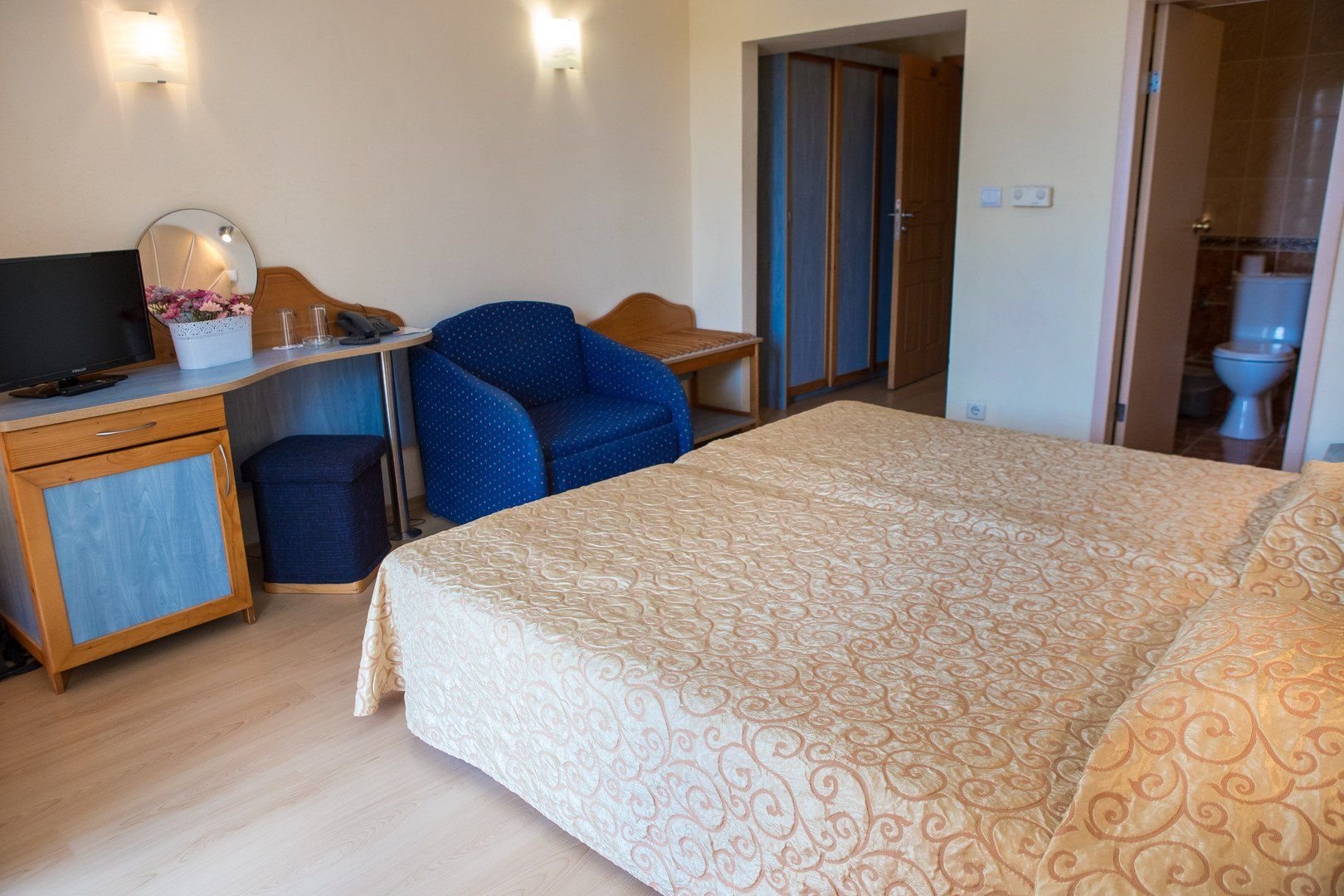 Perla Golden Sands 8