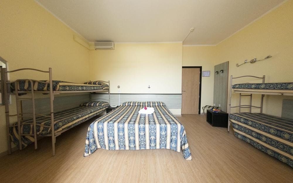 Hotel Bikini Tropicana 18