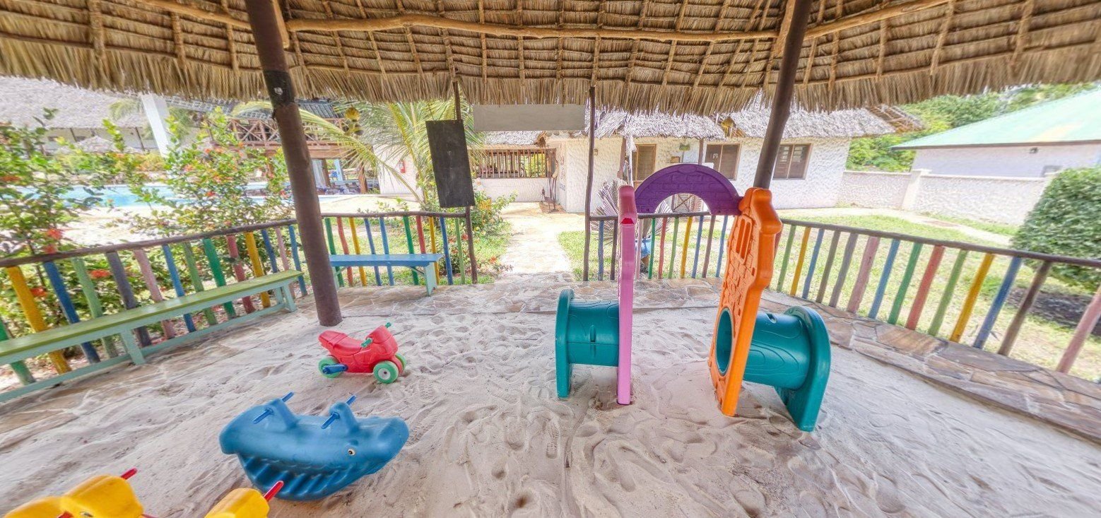 Karafuu Beach Resort & Spa 32