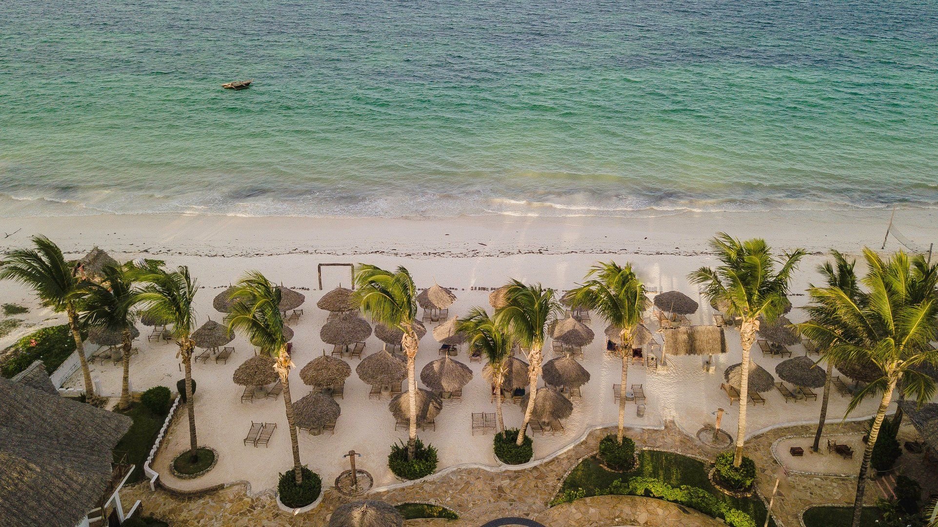 AHG Waridi Beach Resort & Spa 25