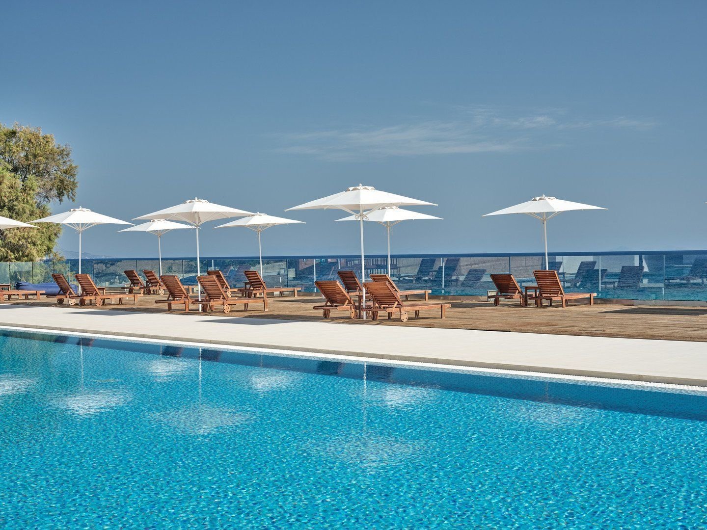 Cavo Orient Beach Hotel 2