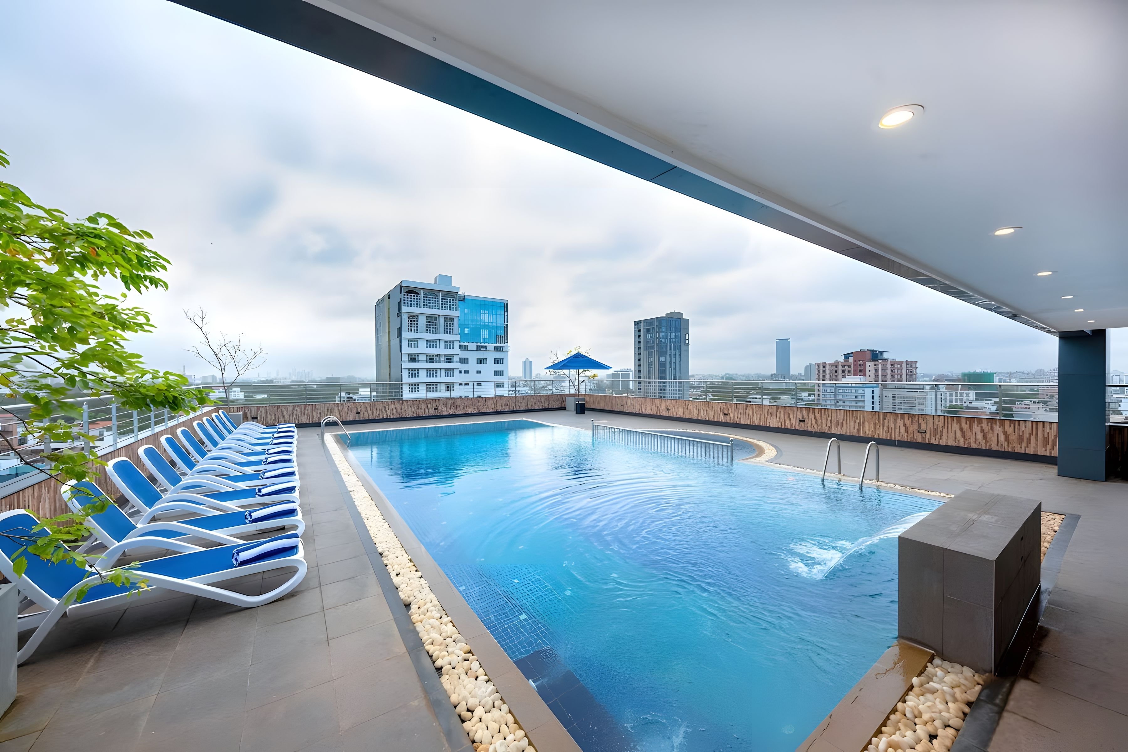 Hotel Pearl Grand by Rathna