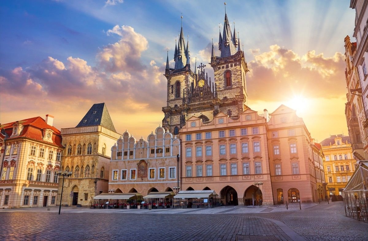 Czechy Praga stare miasto rynek.jpg