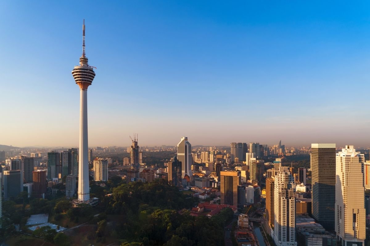 KL Tower góruje nad Kuala Lumpur