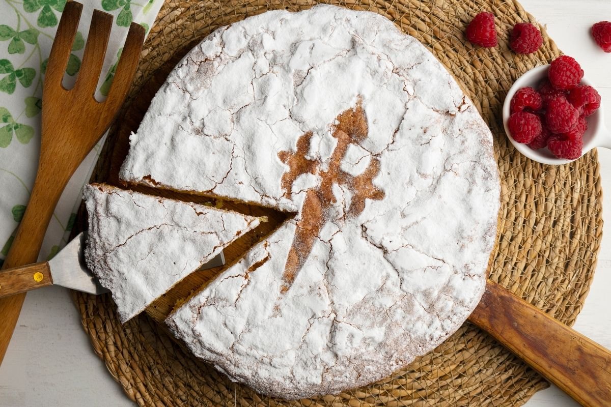 Kuchnia hiszpanska - Tarta de Santiago