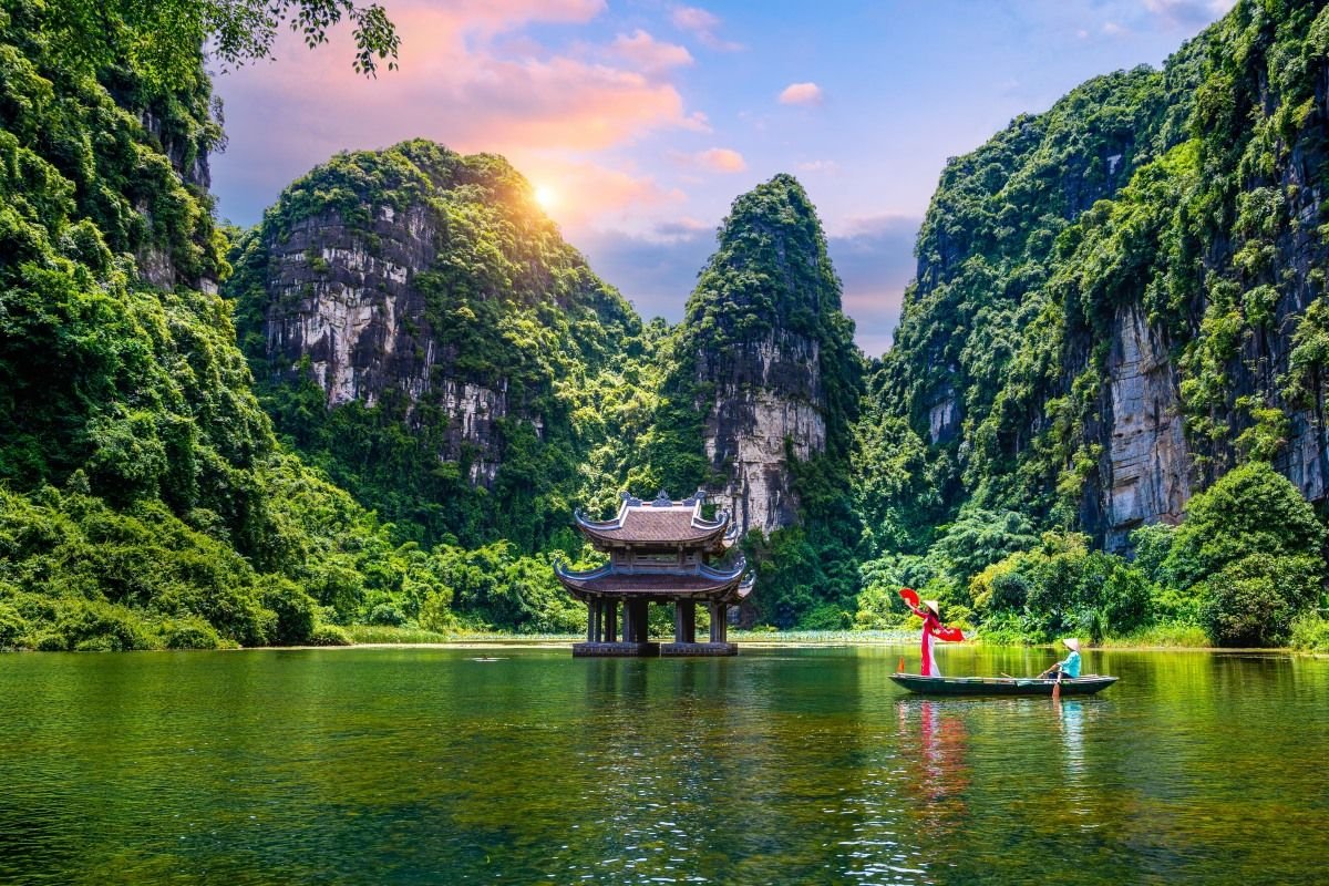 Mała Pagoda w Trang An w Wietnamie
