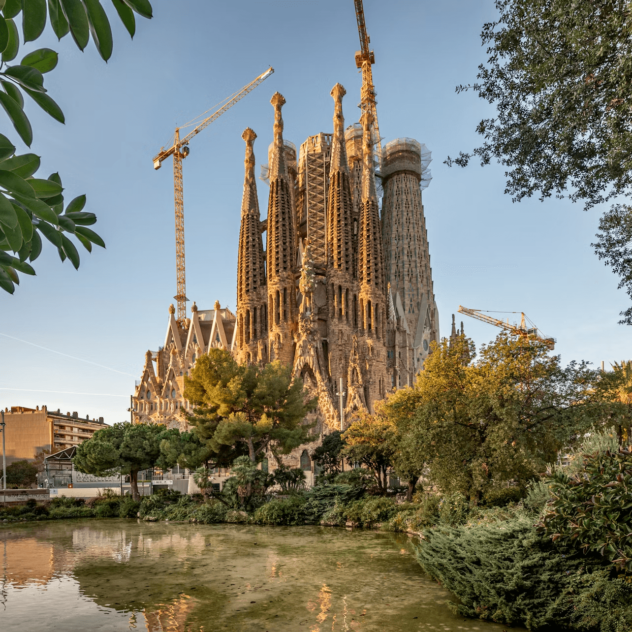 Sagrada Familia z oddali