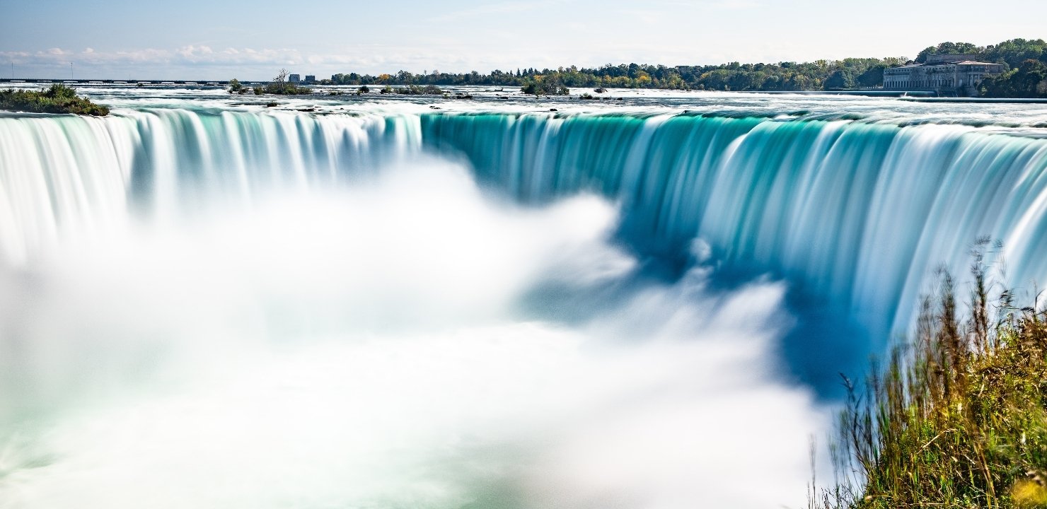 W objęciach natury - od Wodospadów Niagara po rajskie plaże Jukatanu